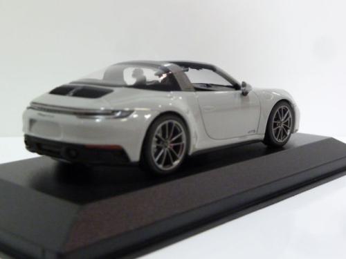 Porsche 911 (992) Targa 4 GTS