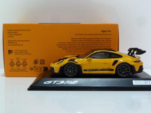 Porsche 911 (992) GT3 RS Weissach Package