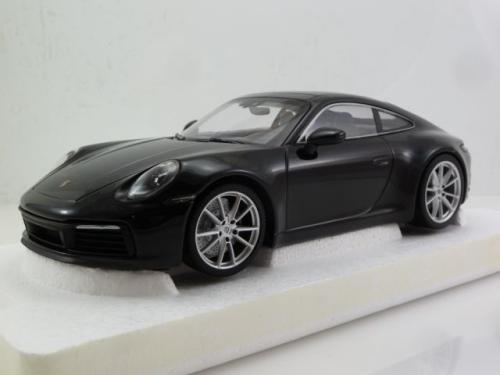 Porsche 911 (992) Carrera 4S