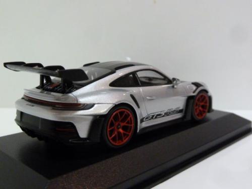 Porsche 911 (992) GT3 RS Weissach Package