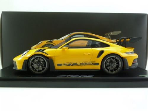 Porsche 911 (992) GT3 RS Weissach Package