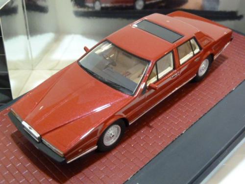 Aston Martin Lagonda Series 2