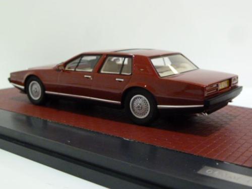 Aston Martin Lagonda Series 2