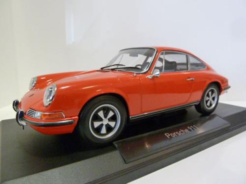 Porsche 911 E
