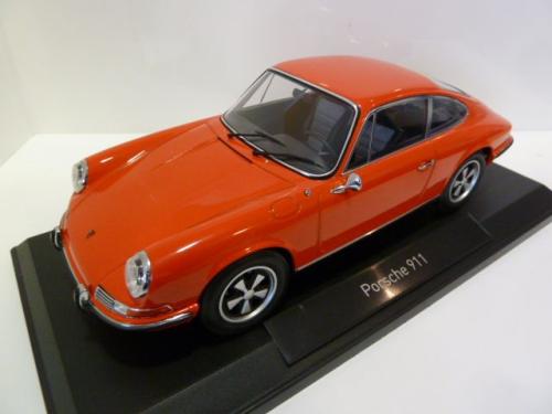 Porsche 911 E