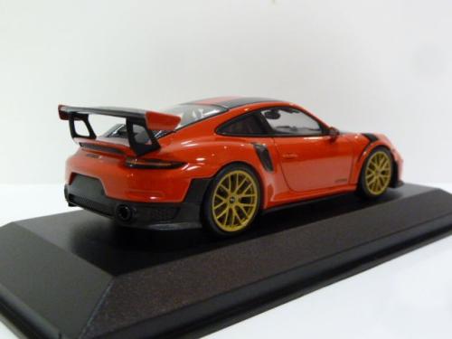 Porsche 911 (991.2) GT2 RS Weissach package